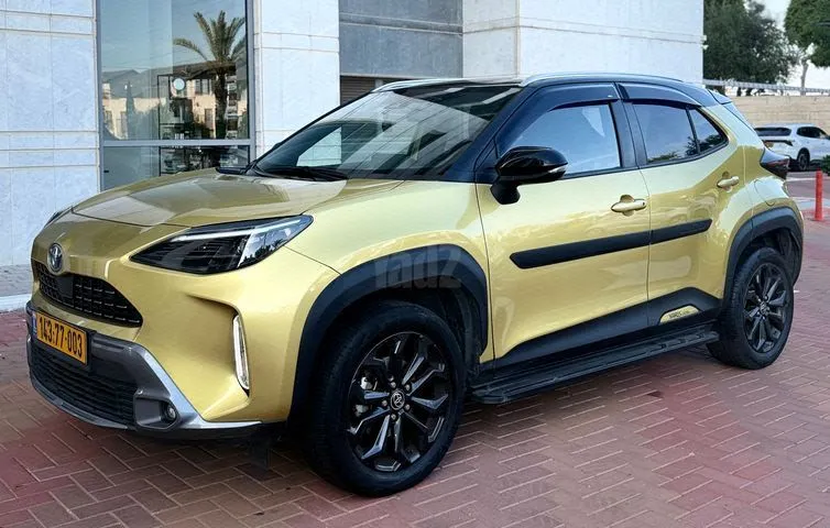 טויוטה YARIS CROSS HSD 2022 - תמונה 3 מתוך מודעת מכירה של הרכב הזה