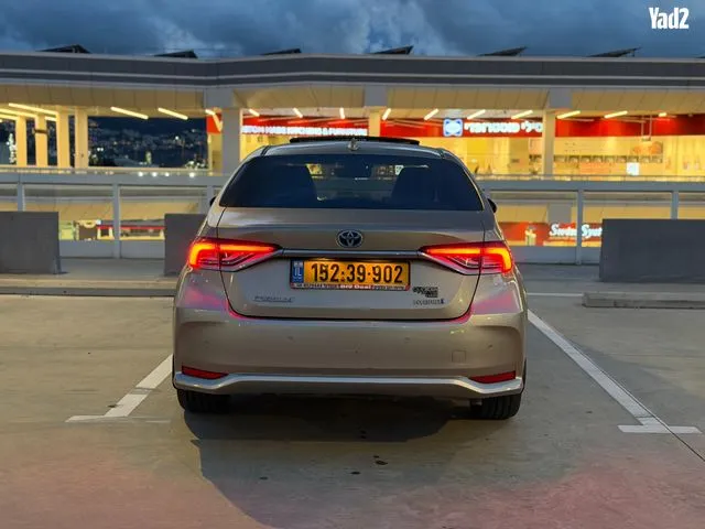 טויוטה COROLLA HSD SDN 2020 - תמונה 3 מתוך מודעת מכירה של הרכב הזה
