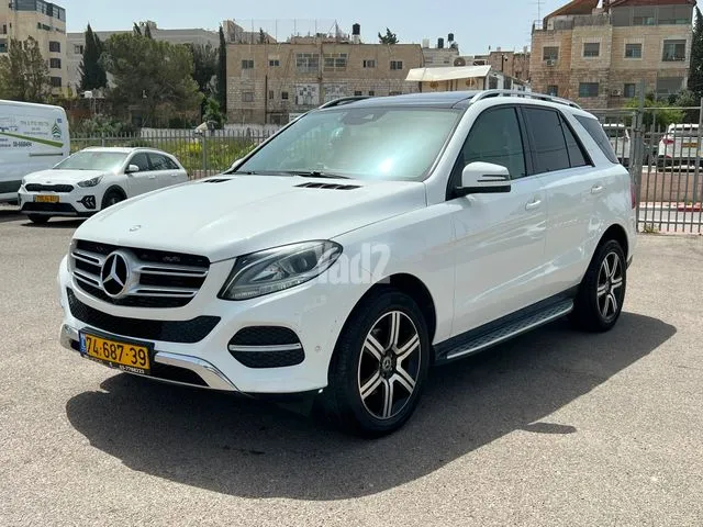 מרצדס בנץ GLE 350D 4MATIC 2017 - תמונה 4 מתוך מודעת מכירה של הרכב הזה