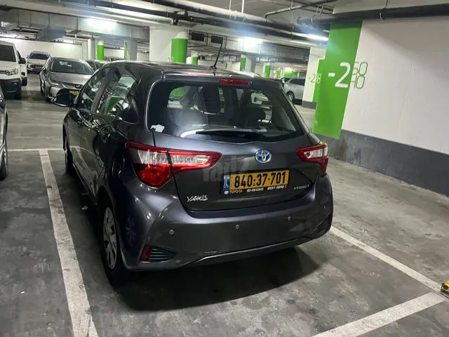 טויוטה YARIS HYBRID 2019 - תמונה 4 מתוך מודעת מכירה של הרכב הזה