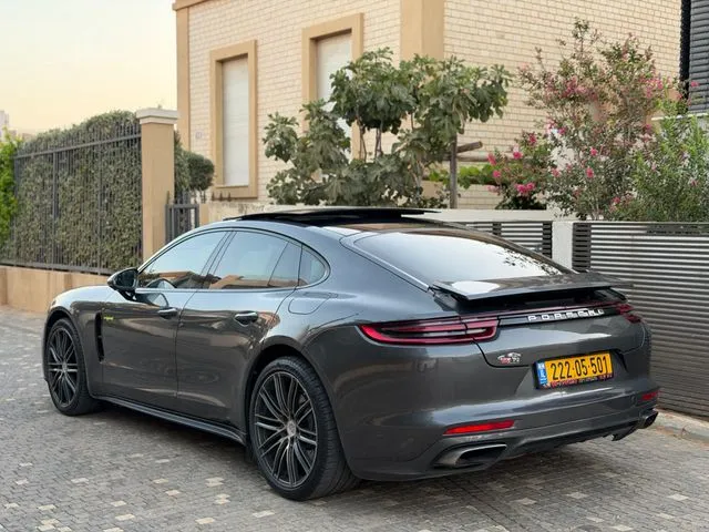 פורשה PANAMERA 4E-HYB 2017 - תמונה 3 מתוך מודעת מכירה של הרכב הזה