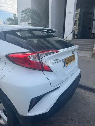 טויוטה C-HR HYBRID 2018 - תמונה 3 מתוך מודעת מכירה של הרכב הזה
