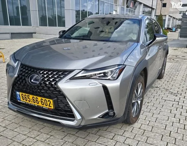 לקסוס LEXUS UX300 E 2021 - תמונה 2 מתוך מודעת מכירה של הרכב הזה