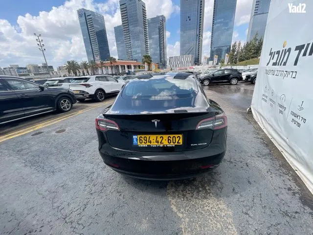 טסלה MODEL 3 2021 - תמונה 3 מתוך מודעת מכירה של הרכב הזה