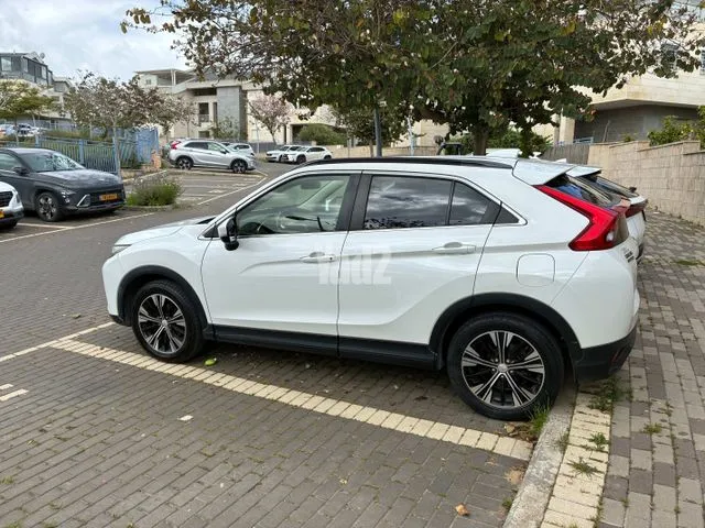מיצובישי ECLIPSE CROSS 2018 - תמונה 2 מתוך מודעת מכירה של הרכב הזה