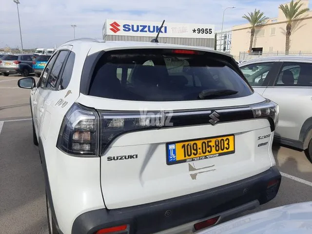 סוזוקי S-CROSS 2022 - תמונה 2 מתוך מודעת מכירה של הרכב הזה