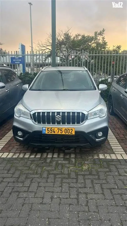 סוזוקי CROSSOVER 2021 - תמונה 1 מתוך מודעת מכירה של הרכב הזה