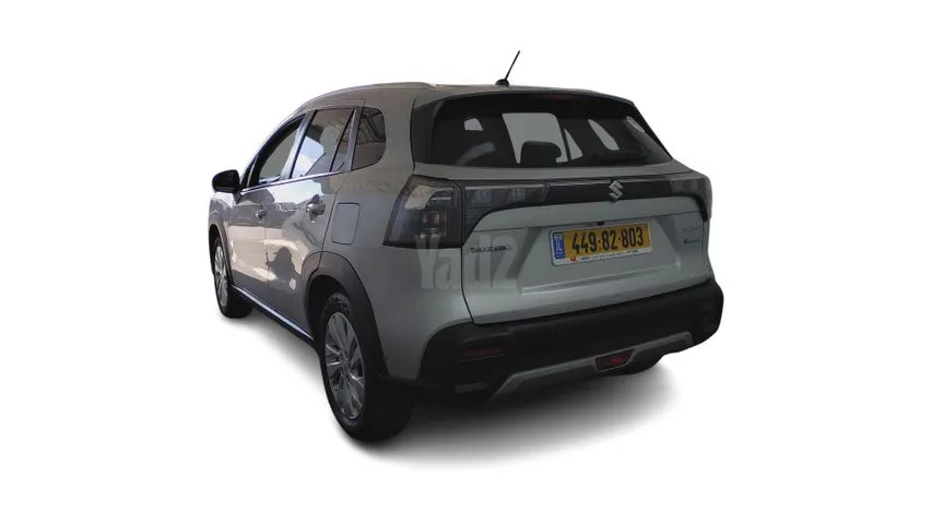 סוזוקי S-CROSS 2023 - תמונה 2 מתוך מודעת מכירה של הרכב הזה