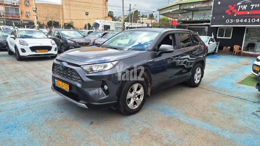 טויוטה RAV 4 HYBRID 2022 - תמונה 2 מתוך מודעת מכירה של הרכב הזה