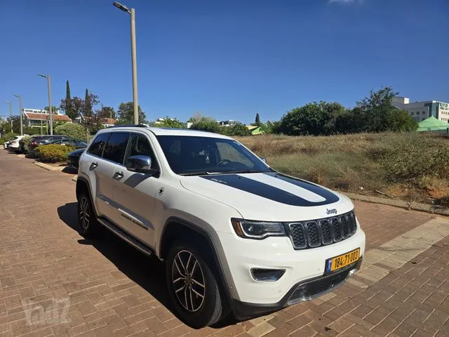 ג'יפ GRAND CHEROKEE 2022 - תמונה 2 מתוך מודעת מכירה של הרכב הזה