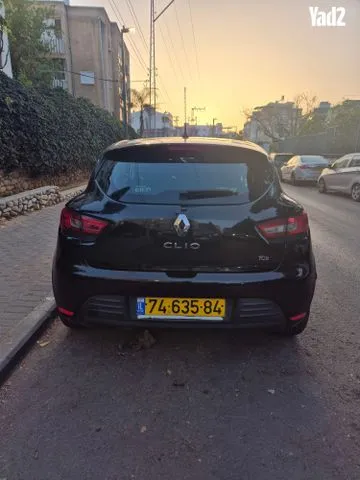 רנו CLIO 2017 - תמונה 4 מתוך מודעת מכירה של הרכב הזה