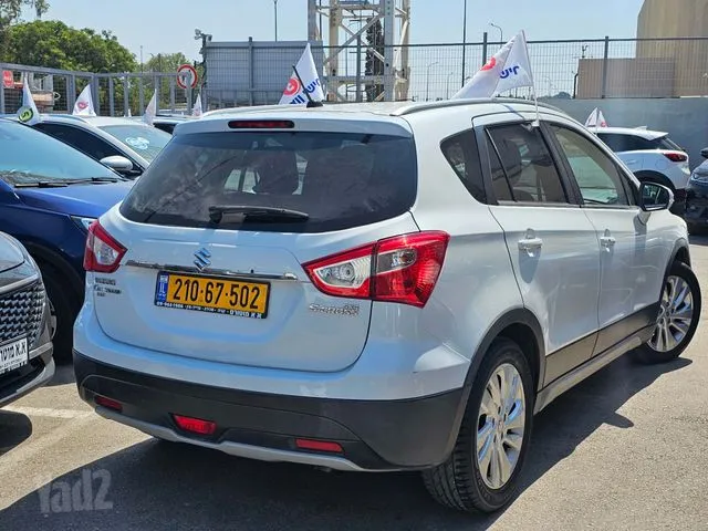 סוזוקי CROSSOVER 2020 - תמונה 3 מתוך מודעת מכירה של הרכב הזה
