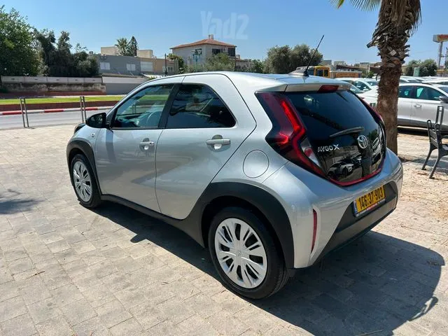 טויוטה AYGO X 2022 - תמונה 2 מתוך מודעת מכירה של הרכב הזה