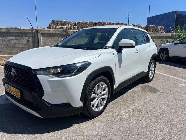 טויוטה COROLLA CROSS 2023 - תמונה 2 מתוך מודעת מכירה של הרכב הזה