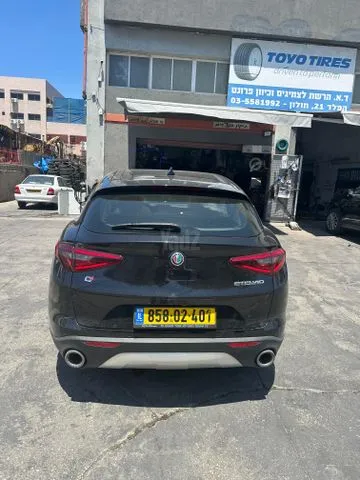 אלפא רומיאו STELVIO 2020 - תמונה 3 מתוך מודעת מכירה של הרכב הזה