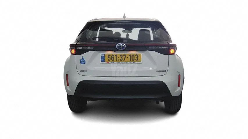 טויוטה YARIS CROSS HSD 2023 - תמונה 3 מתוך מודעת מכירה של הרכב הזה