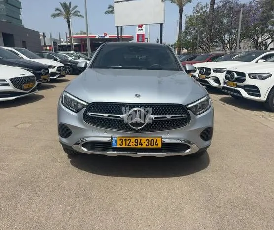 מרצדס בנץ GLC 300E COUPE 2026 - תמונה 4 מתוך מודעת מכירה של הרכב הזה