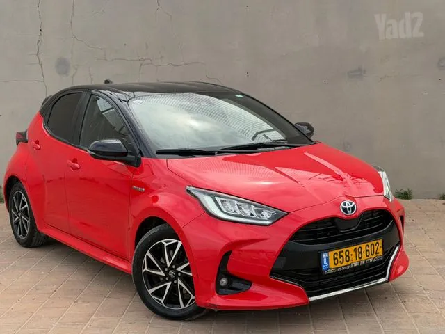 טויוטה YARIS HYBRID 2021 - תמונה 3 מתוך מודעת מכירה של הרכב הזה