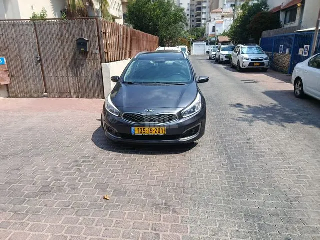 קיה CEED 2017 - תמונה 1 מתוך מודעת מכירה של הרכב הזה
