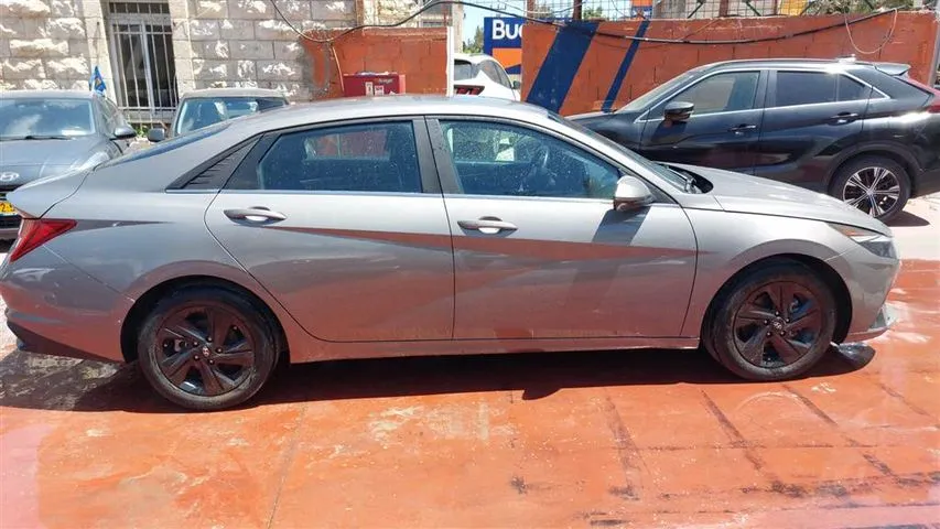 יונדאי ELANTRA HEV 2023 - תמונה 3 מתוך מודעת מכירה של הרכב הזה