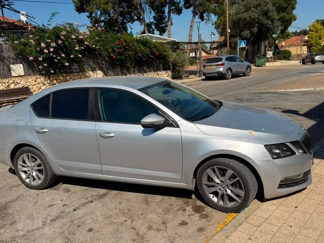 סקודה NEW OCTAVIA 2017 - תמונה 3 מתוך מודעת מכירה של הרכב הזה