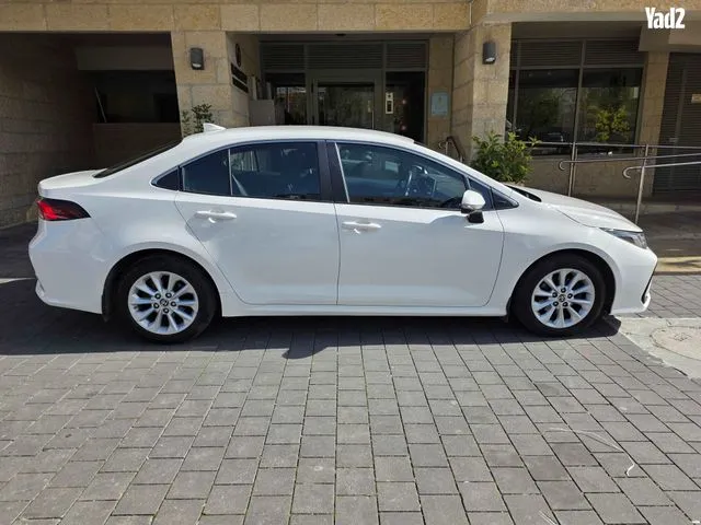 טויוטה COROLLA HSD SDN 2022 - תמונה 5 מתוך מודעת מכירה של הרכב הזה