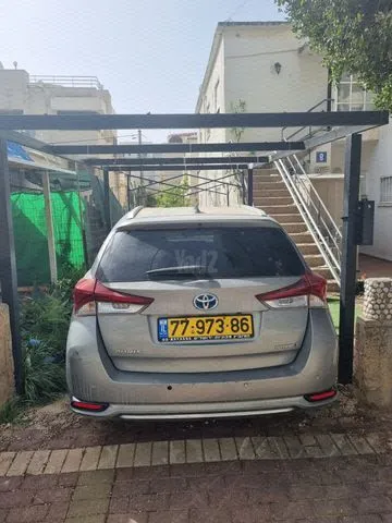 טויוטה AURIS HYBRID 2017 - תמונה 2 מתוך מודעת מכירה של הרכב הזה