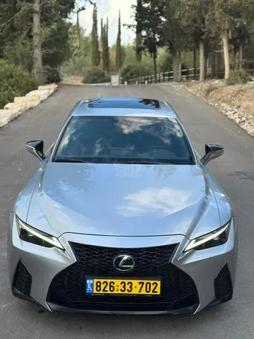 לקסוס LEXUS IS300 2022 - תמונה 3 מתוך מודעת מכירה של הרכב הזה