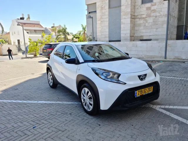 טויוטה AYGO X 2022 - תמונה 1 מתוך מודעת מכירה של הרכב הזה