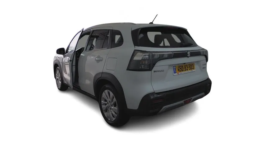 סוזוקי S-CROSS 2023 - תמונה 2 מתוך מודעת מכירה של הרכב הזה