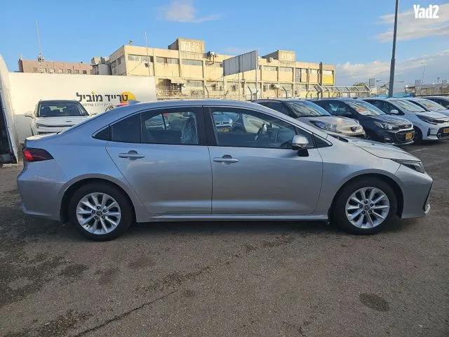 טויוטה COROLLA HSD SDN 2023 - תמונה 2 מתוך מודעת מכירה של הרכב הזה
