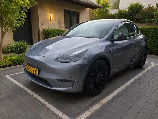 טסלה MODEL Y 2023 - תמונה 2 מתוך מודעת מכירה של הרכב הזה