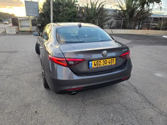 אלפא רומיאו GIULIA 2018 - תמונה 2 מתוך מודעת מכירה של הרכב הזה
