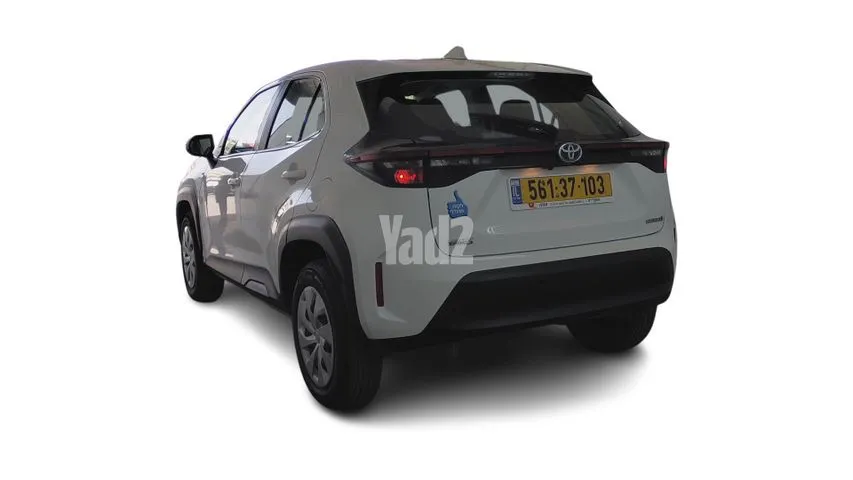 טויוטה YARIS CROSS HSD 2023 - תמונה 5 מתוך מודעת מכירה של הרכב הזה