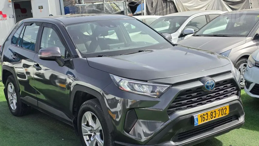 טויוטה RAV 4 HYBRID 2020 - תמונה 4 מתוך מודעת מכירה של הרכב הזה