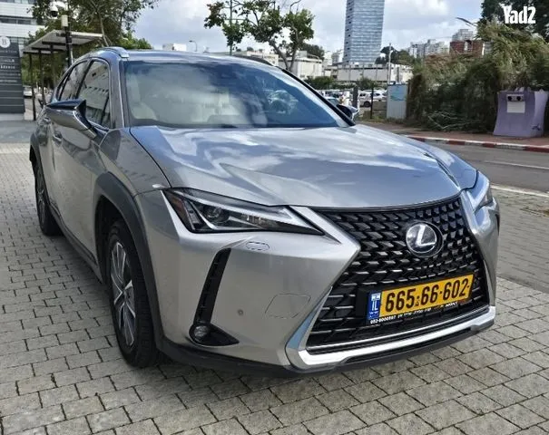 לקסוס LEXUS UX300 E 2021 - תמונה 1 מתוך מודעת מכירה של הרכב הזה