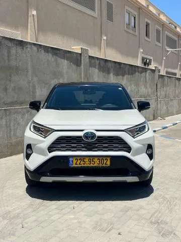 טויוטה RAV 4 HYBRID 2020 - תמונה 2 מתוך מודעת מכירה של הרכב הזה