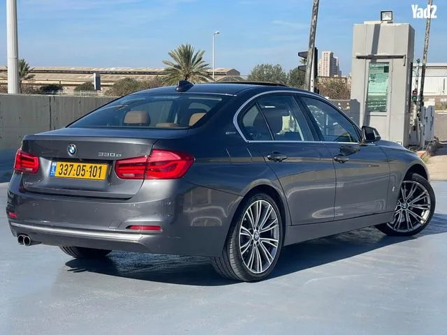 ב מ וו 330E IPERFORMAN 2018 - תמונה 3 מתוך מודעת מכירה של הרכב הזה