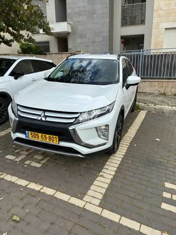 מיצובישי ECLIPSE CROSS 2018 - תמונה 1 מתוך מודעת מכירה של הרכב הזה