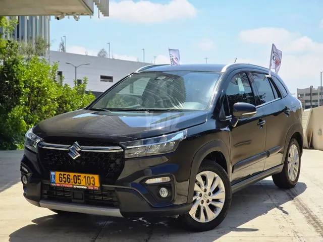 סוזוקי S-CROSS 2024 - תמונה 1 מתוך מודעת מכירה של הרכב הזה