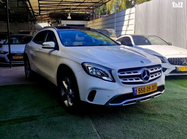 מרצדס בנץ GLA220 4MATIC 2018 - תמונה 6 מתוך מודעת מכירה של הרכב הזה