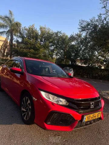 הונדה CIVIC 2017 - תמונה 1 מתוך מודעת מכירה של הרכב הזה