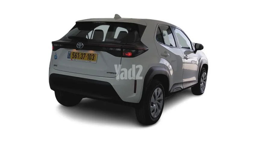 טויוטה YARIS CROSS HSD 2023 - תמונה 6 מתוך מודעת מכירה של הרכב הזה