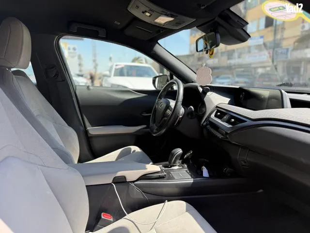 לקסוס LEXUS UX300 E 2022 - תמונה 6 מתוך מודעת מכירה של הרכב הזה