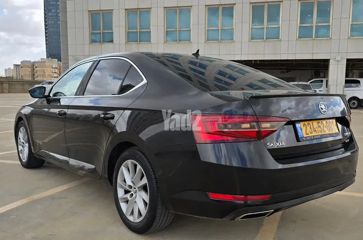 סקודה NEW SUPERB 2017 - תמונה 3 מתוך מודעת מכירה של הרכב הזה