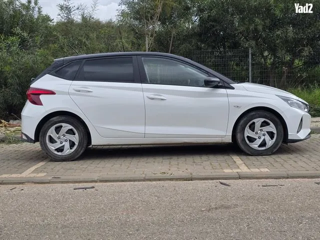 יונדאי I20 2023 - תמונה 5 מתוך מודעת מכירה של הרכב הזה