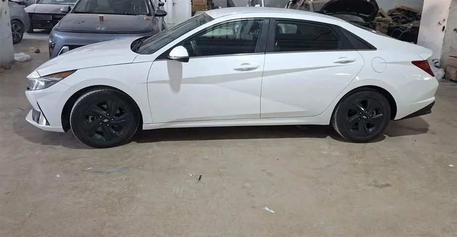 יונדאי ELANTRA HEV 2023 - תמונה 3 מתוך מודעת מכירה של הרכב הזה