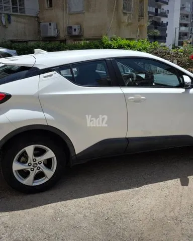 טויוטה C-HR HYBRID 2017 - תמונה 3 מתוך מודעת מכירה של הרכב הזה