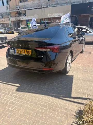 סקודה OCTAVIA 2021 - תמונה 3 מתוך מודעת מכירה של הרכב הזה
