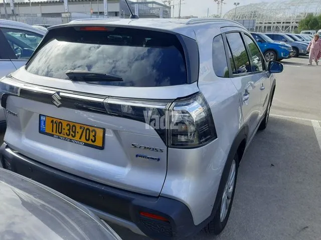 סוזוקי S-CROSS 2022 - תמונה 3 מתוך מודעת מכירה של הרכב הזה